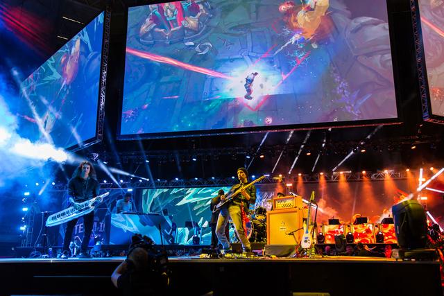 JD Gaming 将与 Anyone's Legend 争夺 LPL Split 1 2025 决赛的名额